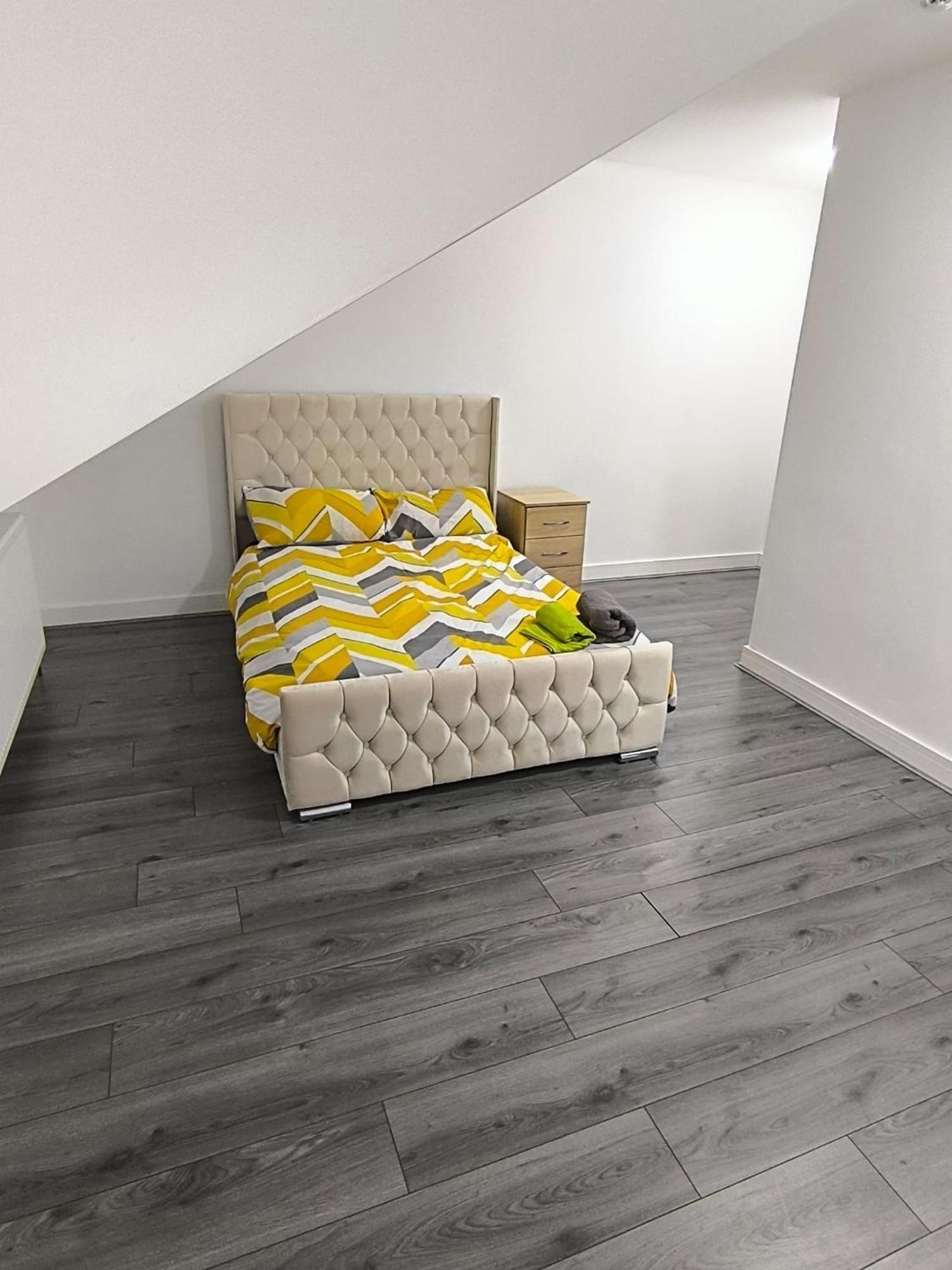 Spacious Full Home - Perfect For Families & Groups Oldbury  Exterior foto